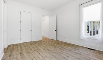 1006 Embassy Dr, Anderson, SC 29621