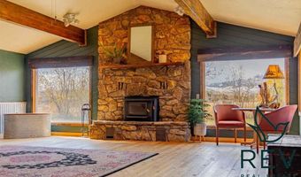 28 Panorama Ln, Cody, WY 82414