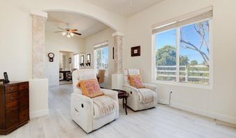 756 Hale Dr, Alpine, CA 91901