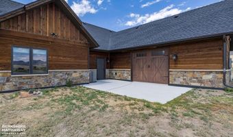 32 Big Creek Dr, Cody, WY 82414
