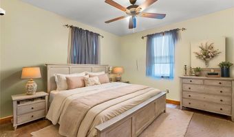 240 Herbert St, Alton, IL 62002
