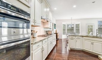 24247 PURPLE FINCH Dr, Aldie, VA 20105