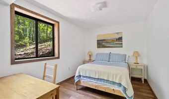 270 MILLER, Basye, VA 22810
