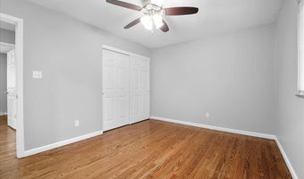 113 Roland Ave, Ballwin, MO 63021