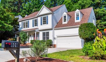 809 Green Passage Ln, Apex, NC 27502