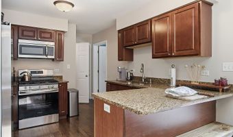 615 Highland Ave, Antioch, IL 60002