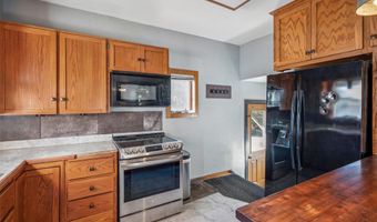 1701 Main St, Adel, IA 50003