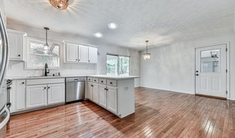 2745 Ball Ground Rd, Ball Ground, GA 30107