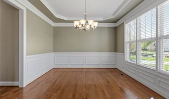 9118 Colonnade Cir, Ashland, VA 23005