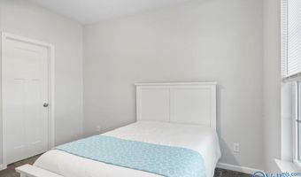 314 Creekside Dr, Albertville, AL 35950