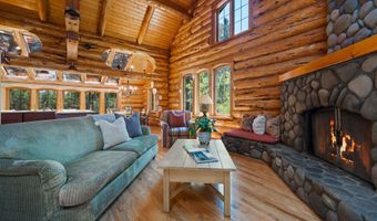 56648 Lunar Dr, Bend, OR 97707