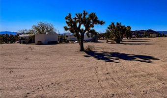 11658 S Sherry Rd, Yucca, AZ 86438
