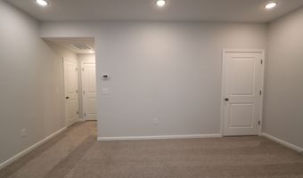 2732 Hunter Woods Dr, Apex, NC 27502
