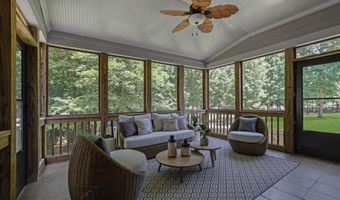 5166 Hill Rd NW, Acworth, GA 30101