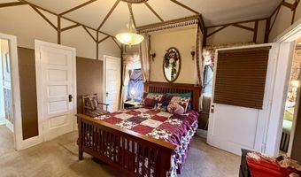 600 HOVLAND St, Bisbee, AZ 85603