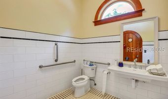 10 Bruin Rd, Bluffton, SC 29910