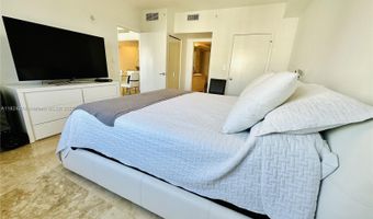 19900 E Country Club Dr 1218, Aventura, FL 33180