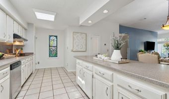 2058 BEACH Ave, Atlantic Beach, FL 32233