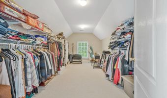 19917 INTERLACHEN Cir, Ashburn, VA 20147