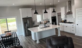 1007 Bluejay Cir, Ashland, NE 68003