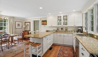 181 Meetinghouse Rd, Bedford, NH 03110