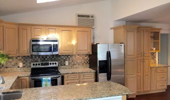 3316 21ST Ave N, Arlington, VA 22207