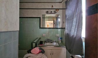 742 W 1st St, Alice, TX 78332