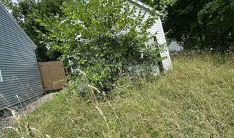6 Henry St, Amsterdam, NY 12010