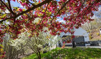 115 Daniel Rd, Bristol, CT 06010