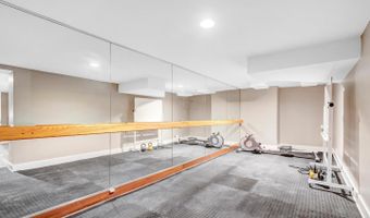 3602 SOUTH Pl #2, Alexandria, VA 22309