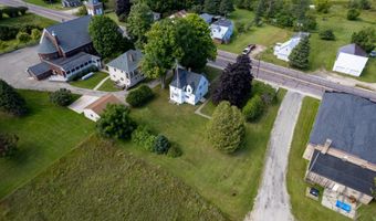 5807 HWY M35, Perkins, MI 49872