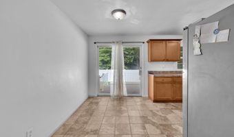 79 Sloop Creek Rd, Bayville, NJ 08721