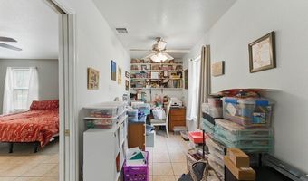 748 Falling Leaves, Adkins, TX 78101