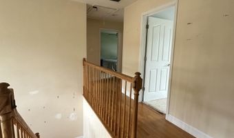 528 Vanderbilt Ave, Bayville, NJ 08721