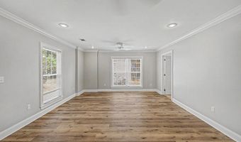 1621 Moore St, Adel, GA 31620