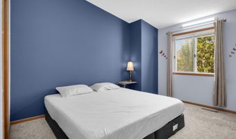 15822 Griffon Path, Apple Valley, MN 55124