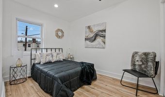 305 34TH Pl NE, Washington, DC 20019