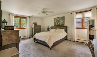 20 Dan Troy Dr, Amherst, NY 14221