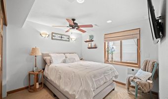 1272 Clubhouse Dr, Broomfield, CO 80020