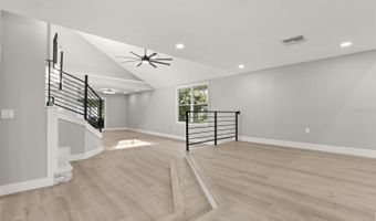 200 ALPINE St, Altamonte Springs, FL 32701