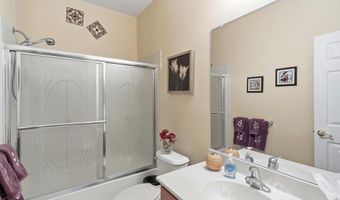 14 HIDDEN LAKE Cir, Barnegat, NJ 08005