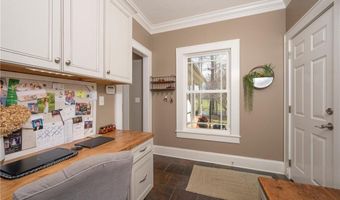153 Finn Hollow Ln, Advance, NC 27006