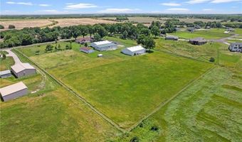 22617 155th St, Basehor, KS 66007
