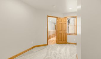 1121 S CLINTON St, Baltimore, MD 21224