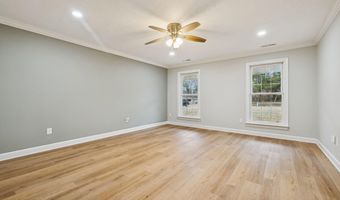 123 Walnut Hill Rd, Bells, TN 38006