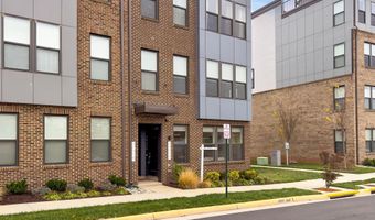 20328 NEWFOUNDLAND Sq, Ashburn, VA 20147