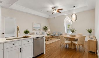 18 State St 5, Bristol, RI 02809