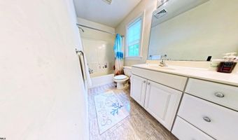 203 Cynwyd Dr, Absecon, NJ 08201