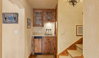 13471 Albright Ln, Bigfork, MT 59911