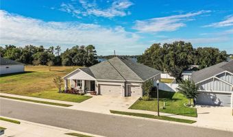 261 WALKERS POINT Dr, Auburndale, FL 33823